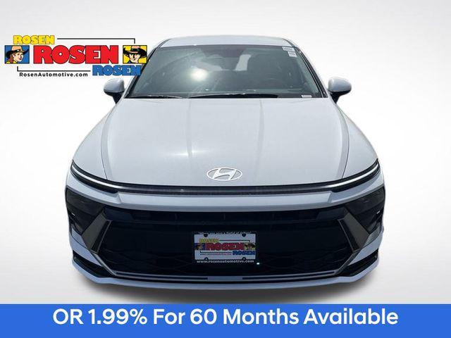 new 2025 Hyundai Sonata Hybrid car, priced at $28,630