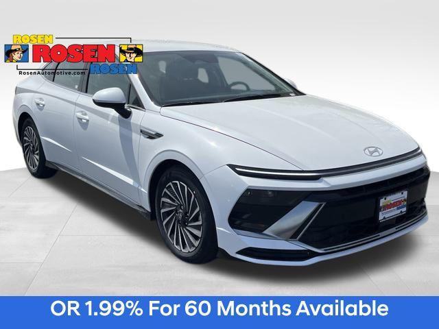 new 2025 Hyundai Sonata Hybrid car, priced at $28,630