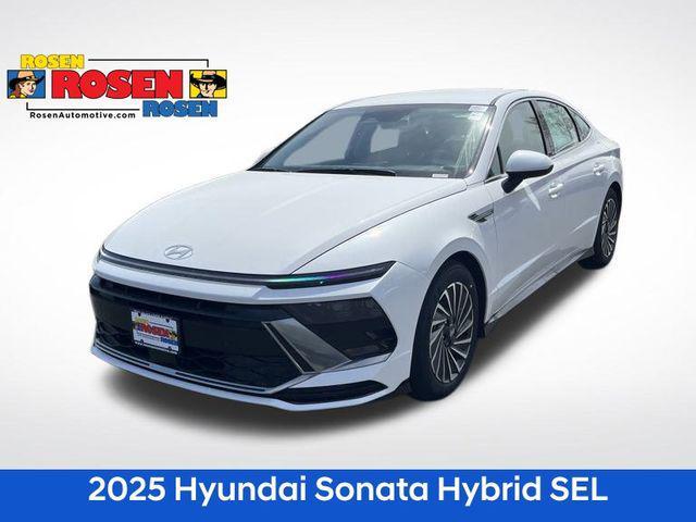new 2025 Hyundai Sonata Hybrid car, priced at $28,630