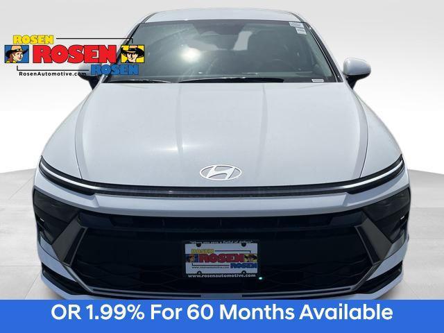 new 2025 Hyundai Sonata Hybrid car, priced at $28,630