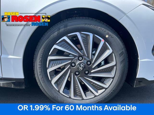 new 2025 Hyundai Sonata Hybrid car, priced at $28,630