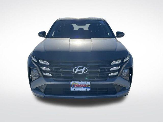 new 2026 Hyundai TUCSON Hybrid car, priced at $30,375