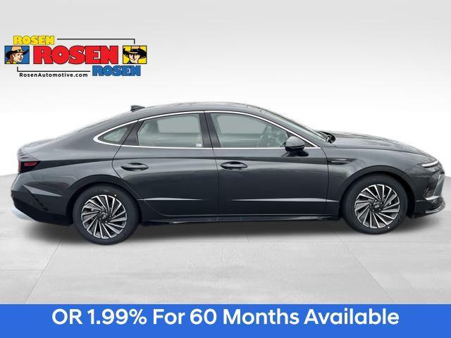 new 2025 Hyundai Sonata Hybrid car, priced at $33,785