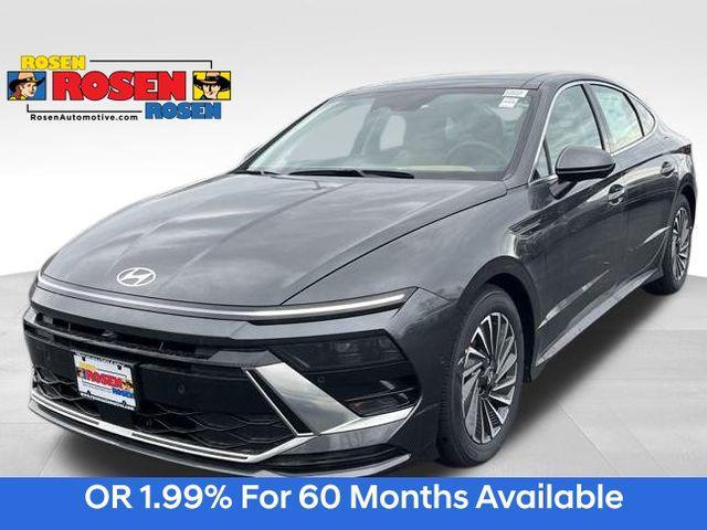 new 2025 Hyundai Sonata Hybrid car, priced at $33,785