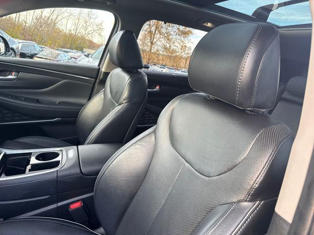 used 2022 Hyundai Santa Fe car, priced at $25,467