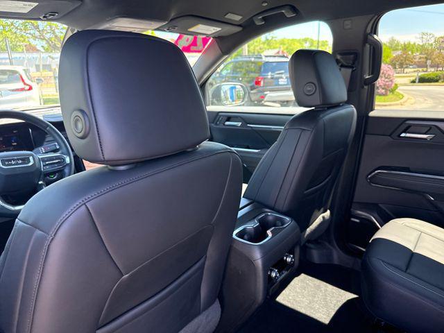 used 2024 GMC Acadia car, priced at $43,974