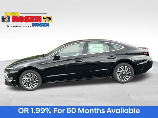 new 2025 Hyundai Sonata Hybrid car, priced at $28,210