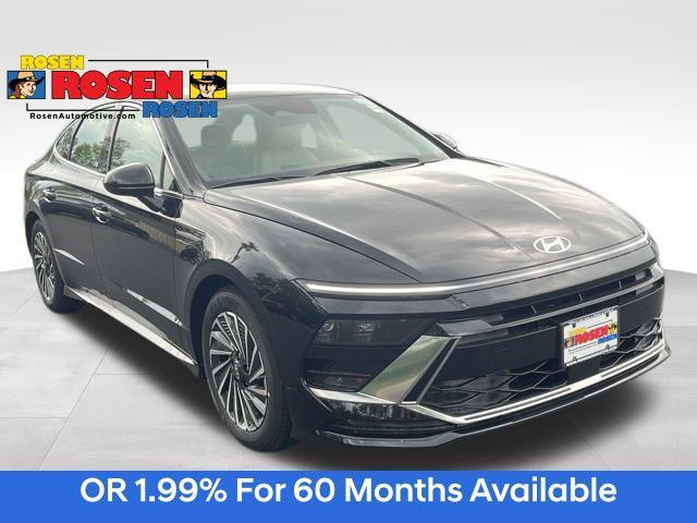 new 2025 Hyundai Sonata Hybrid car, priced at $28,210
