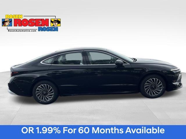 new 2025 Hyundai Sonata Hybrid car, priced at $28,210