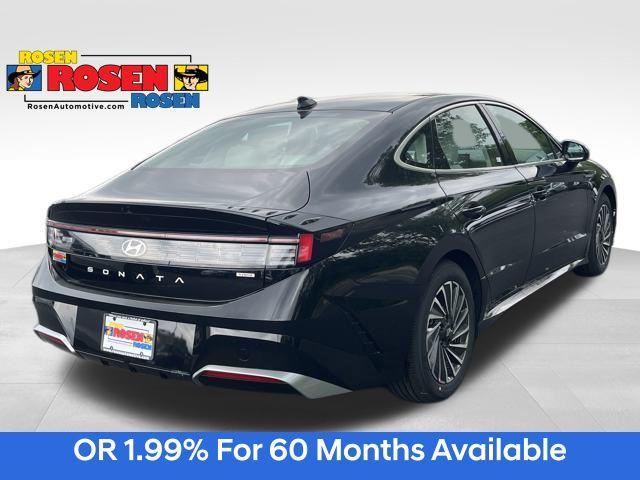 new 2025 Hyundai Sonata Hybrid car, priced at $28,210