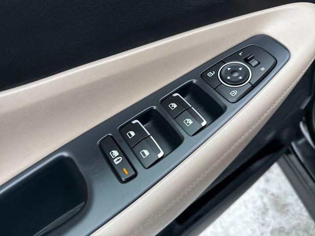 used 2023 Hyundai Santa Fe car, priced at $25,487