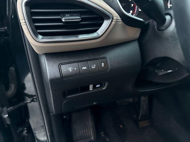 used 2023 Hyundai Santa Fe car, priced at $25,487