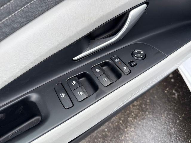 used 2025 Hyundai ELANTRA HEV car, priced at $25,567