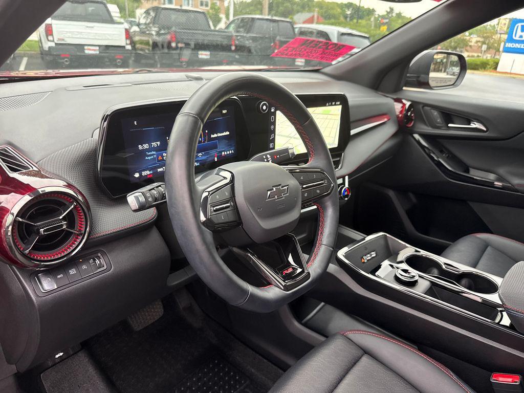 used 2025 Chevrolet Equinox car, priced at $35,216
