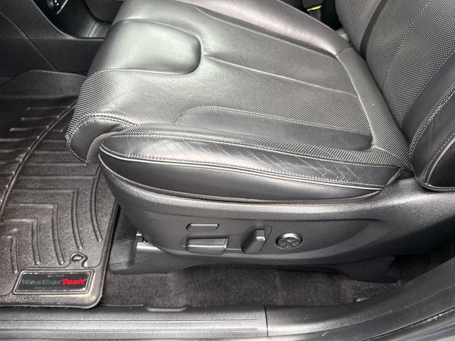 used 2022 Hyundai Palisade car, priced at $28,670