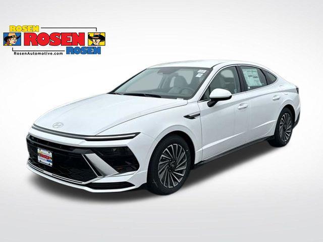 new 2025 Hyundai Sonata Hybrid car, priced at $27,890