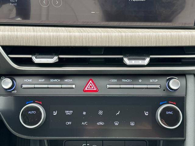 new 2025 Hyundai Sonata Hybrid car, priced at $29,615