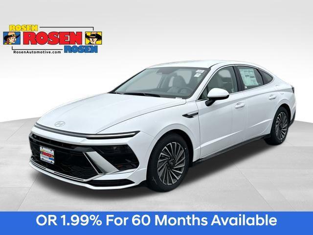 new 2025 Hyundai Sonata Hybrid car, priced at $27,825