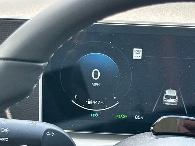 used 2025 Hyundai TUCSON Hybrid car, priced at $30,480