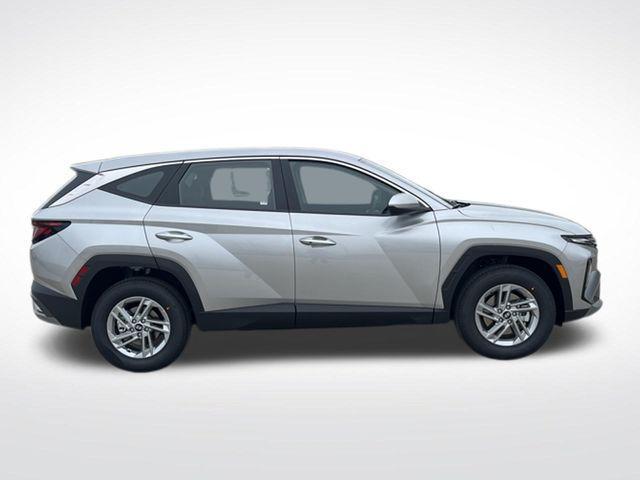 new 2026 Hyundai Tucson car, priced at $32,042