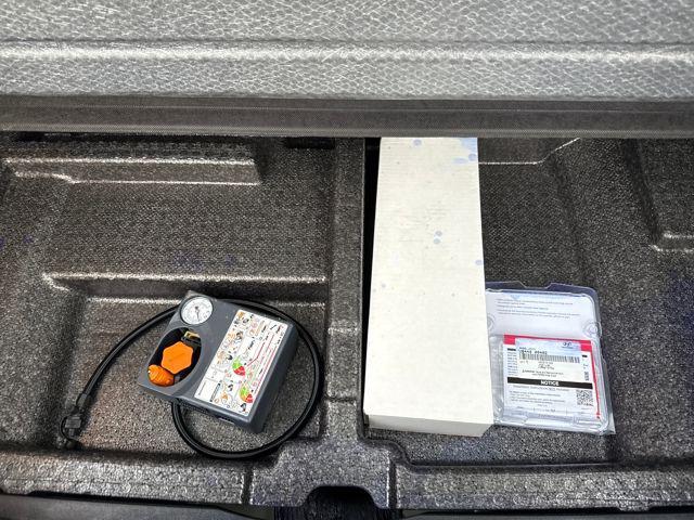 used 2024 Hyundai TUCSON Hybrid car, priced at $28,877