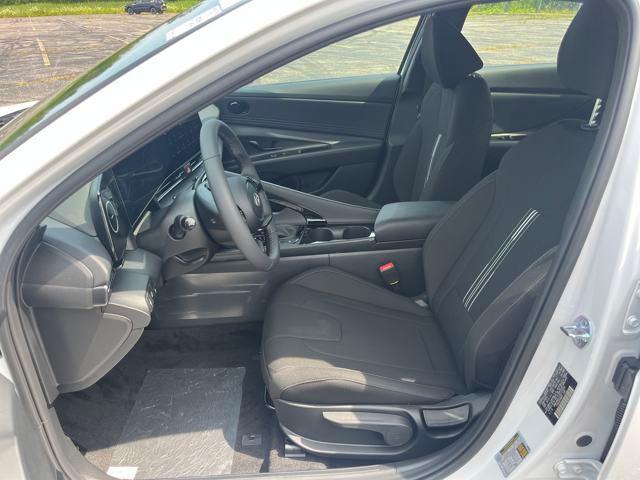 new 2025 Hyundai ELANTRA HEV car, priced at $24,905