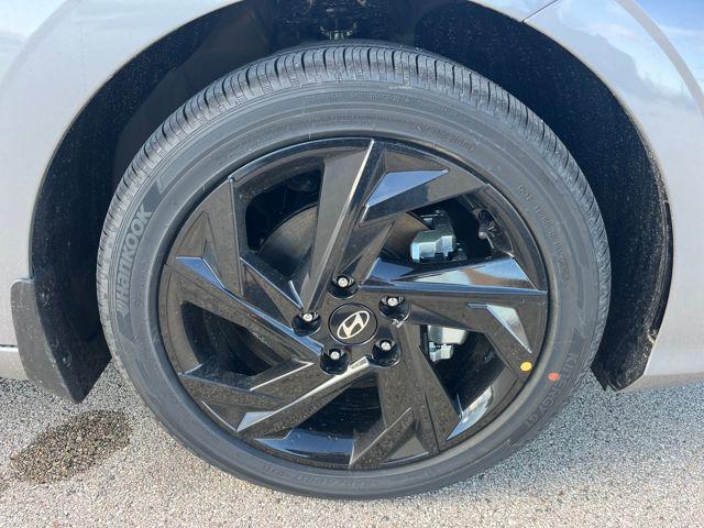new 2026 Hyundai ELANTRA HEV car, priced at $28,799
