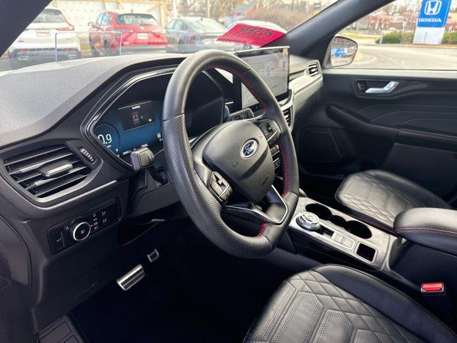 used 2023 Ford Escape car, priced at $27,987