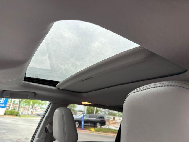 used 2017 Toyota Highlander car, priced at $22,421