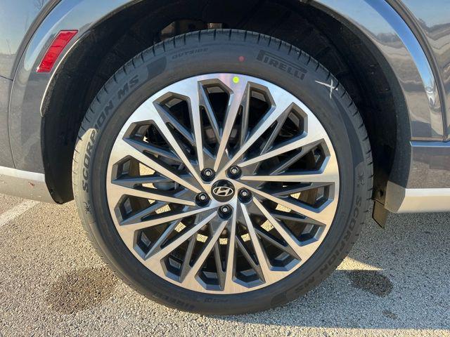 new 2026 Hyundai Palisade Hybrid car, priced at $59,255