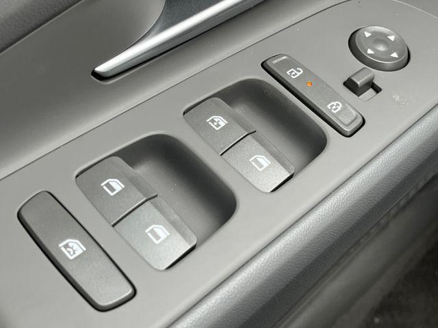 new 2026 Hyundai ELANTRA HEV car, priced at $25,285