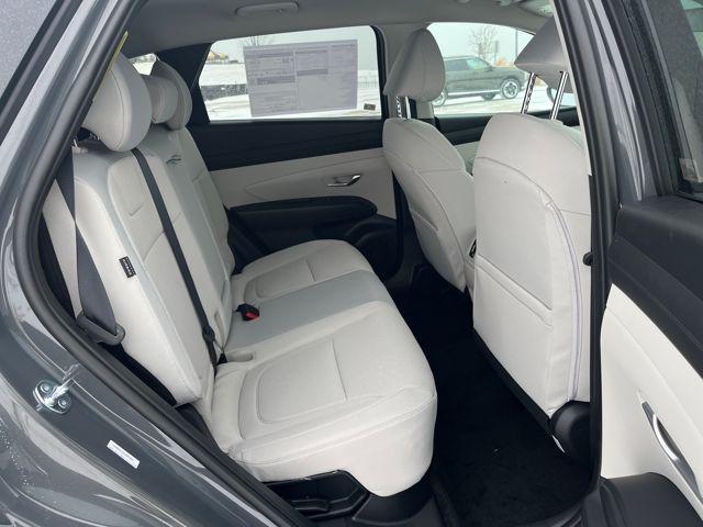 new 2026 Hyundai TUCSON Hybrid car, priced at $32,200