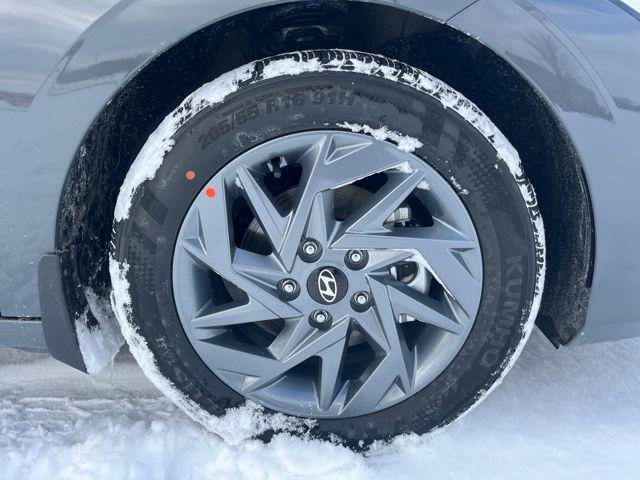 new 2026 Hyundai ELANTRA HEV car, priced at $25,205