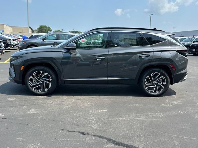 new 2025 Hyundai Tucson car, priced at $42,890