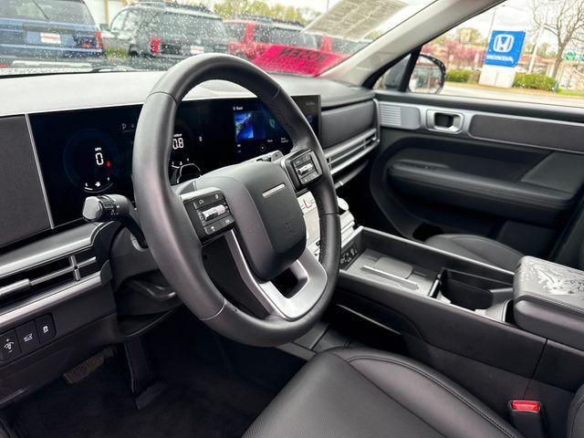 used 2025 Hyundai Santa Fe car, priced at $32,272