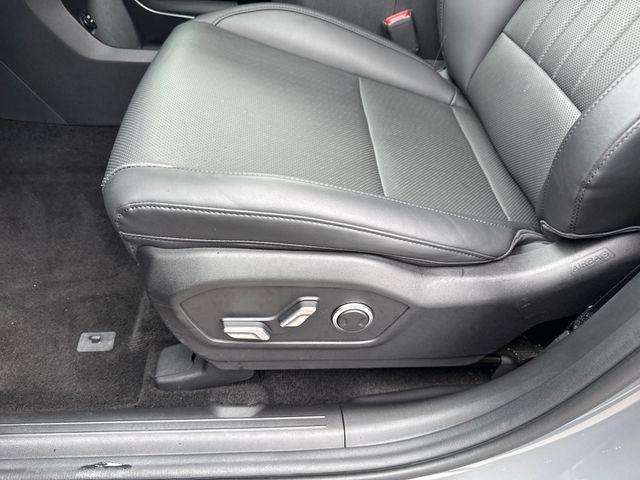 used 2025 Hyundai Santa Fe car, priced at $32,272