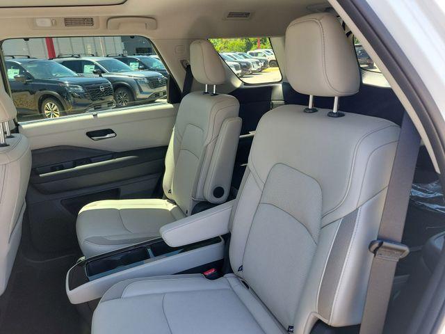 new 2026 Nissan Pathfinder car, priced at $44,222