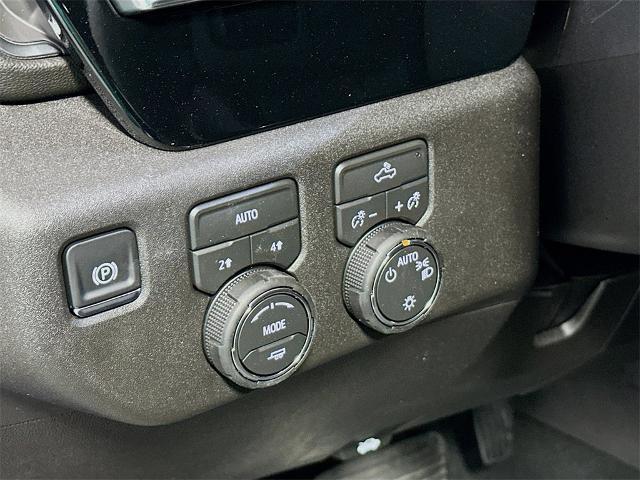 new 2026 Chevrolet Silverado 1500 car, priced at $46,175