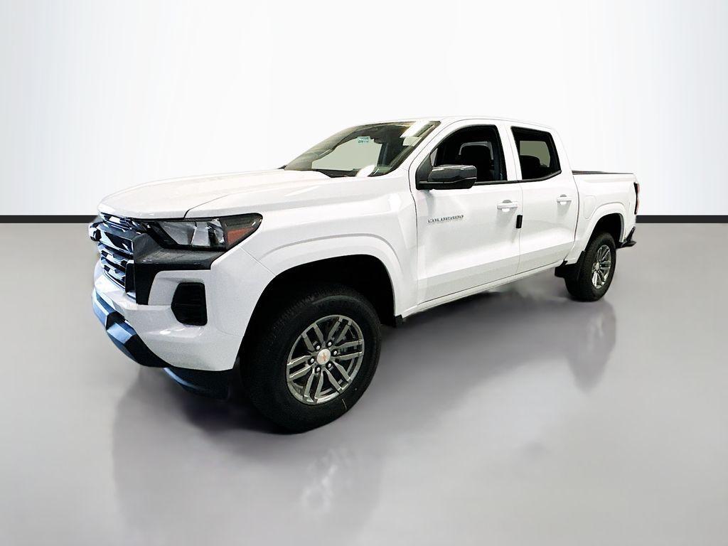 new 2026 Chevrolet Colorado car, priced at $33,995