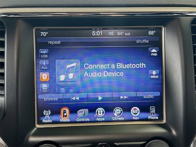 used 2015 Jeep Grand Cherokee car, priced at $9,495