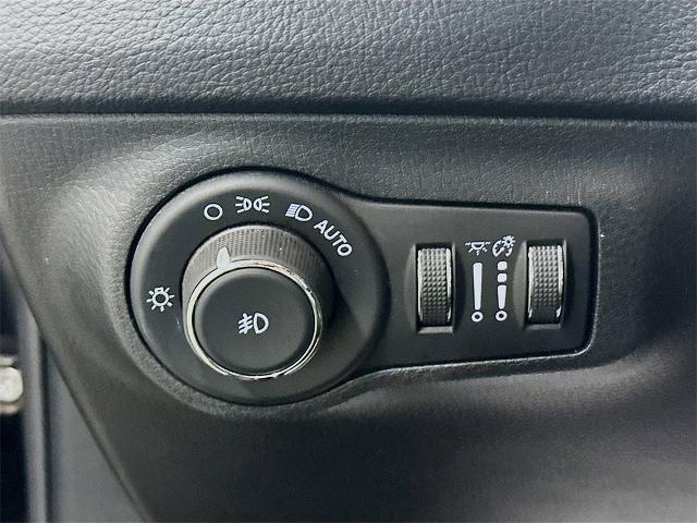 used 2018 Jeep Compass car, priced at $12,371