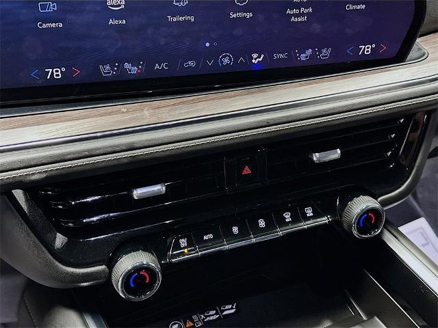 new 2025 Chevrolet Suburban car, priced at $81,860