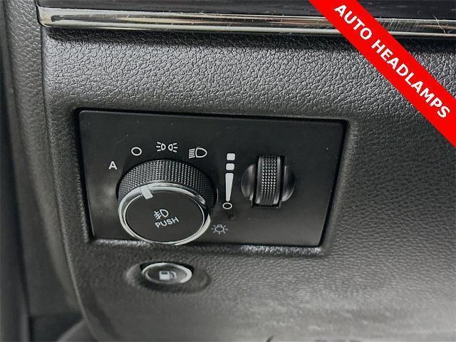 used 2018 Jeep Grand Cherokee car, priced at $17,995