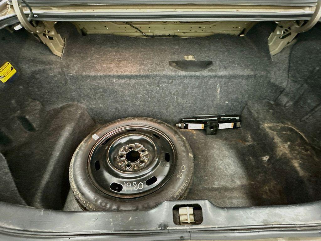 used 2005 Mercury Grand Marquis car, priced at $4,845