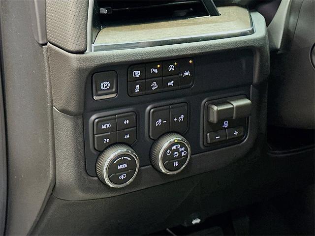 new 2026 Chevrolet Suburban car, priced at $97,527