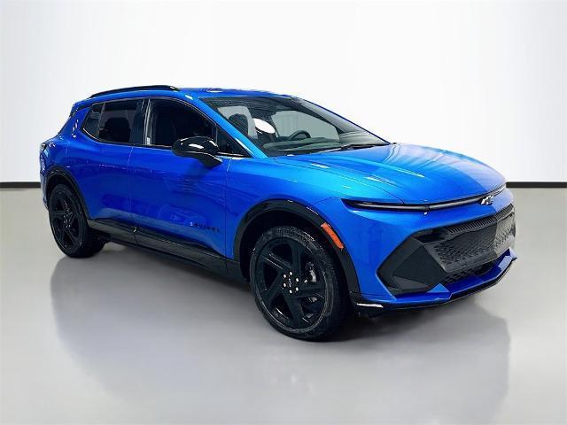 new 2026 Chevrolet Equinox EV car, priced at $31,880