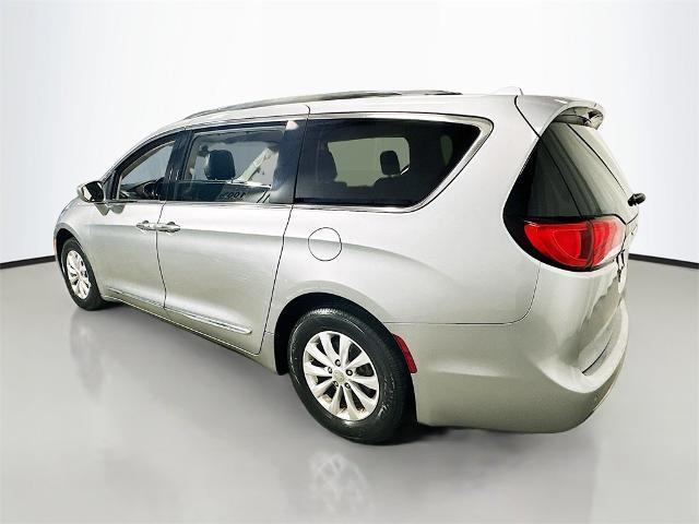 used 2018 Chrysler Pacifica car, priced at $14,495