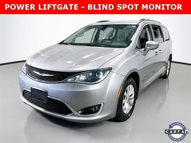 used 2018 Chrysler Pacifica car, priced at $14,495