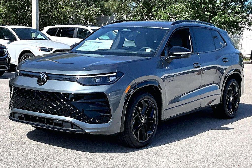 new 2026 Volkswagen Tiguan car, priced at $35,988