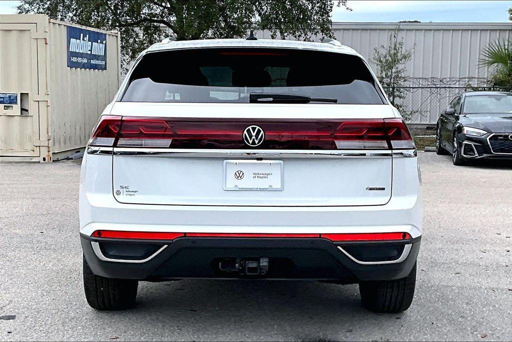 new 2026 Volkswagen Atlas Cross Sport car, priced at $43,652